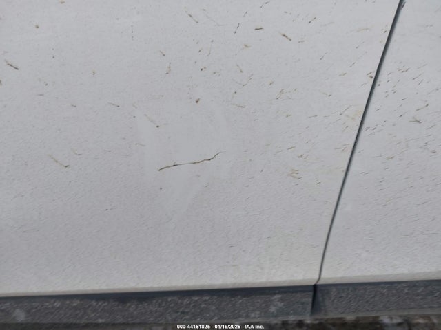 JTMRFREV5JJ723918 Toyota Rav4 Xle