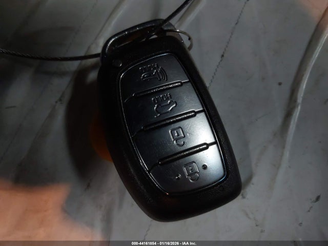 KM8J33A43HU428529 Hyundai Tucson Se Plus