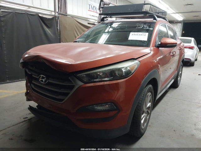 KM8J33A43HU428529 Hyundai Tucson Se Plus