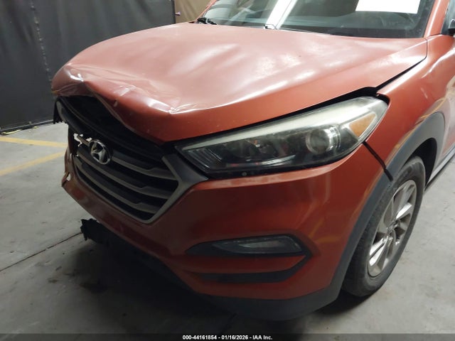 KM8J33A43HU428529 Hyundai Tucson Se Plus