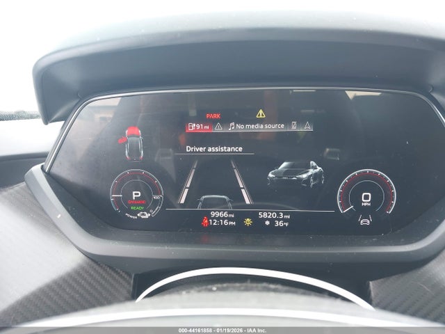 2023 Audi Rs E-tron Gt Quattro მანქანა იყიდება აუქციონზე, vin: WAUBHBFW1P7900591, აუქციონის ნომერი: 44161858