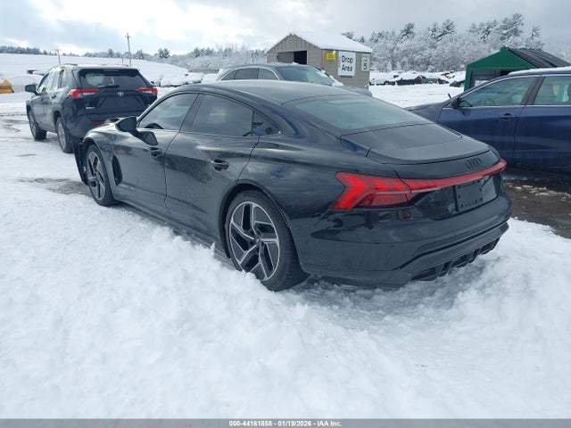 2023 AUDI RS E-TRON GT WAUBHBFW1P7900591 Photo 2