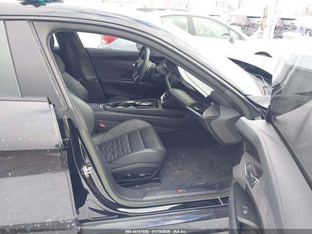 2023 AUDI RS E-TRON GT WAUBHBFW1P7900591 Photo 4