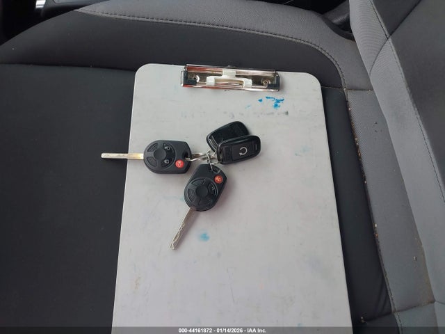 1FMCU0F75GUA34181 Ford ESCAPE S