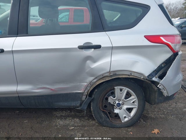 1FMCU0F75GUA34181 Ford ESCAPE S
