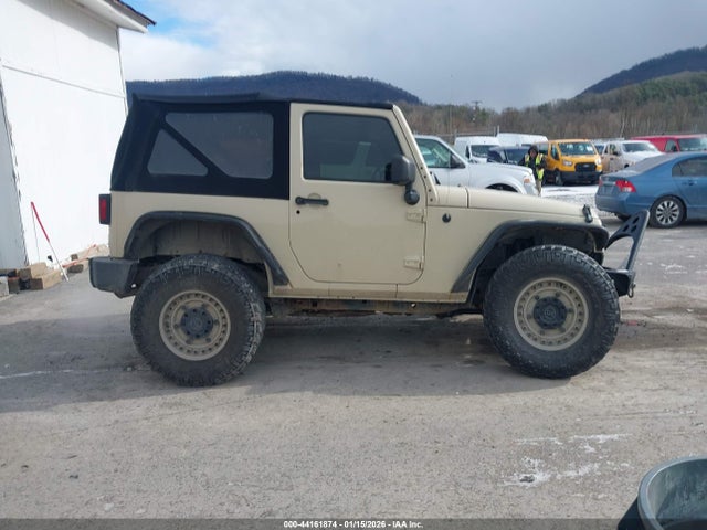 2011 Jeep Wrangler Sport მანქანა იყიდება აუქციონზე, vin: 1J4AA2D12BL591542, აუქციონის ნომერი: 44161874