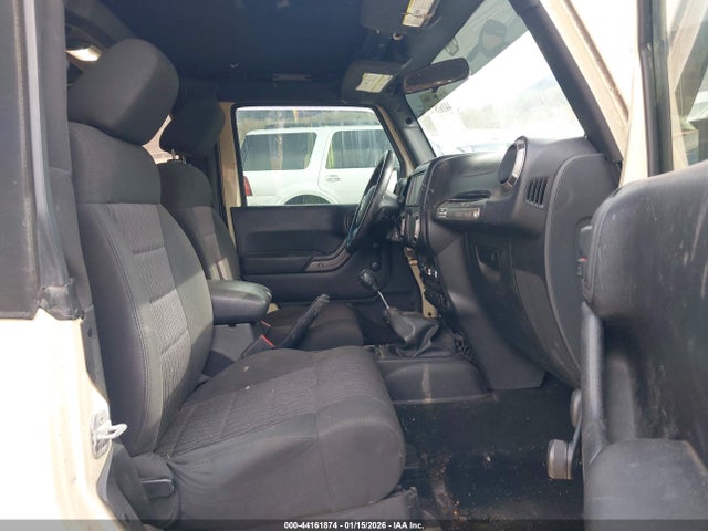2011 Jeep Wrangler Sport მანქანა იყიდება აუქციონზე, vin: 1J4AA2D12BL591542, აუქციონის ნომერი: 44161874