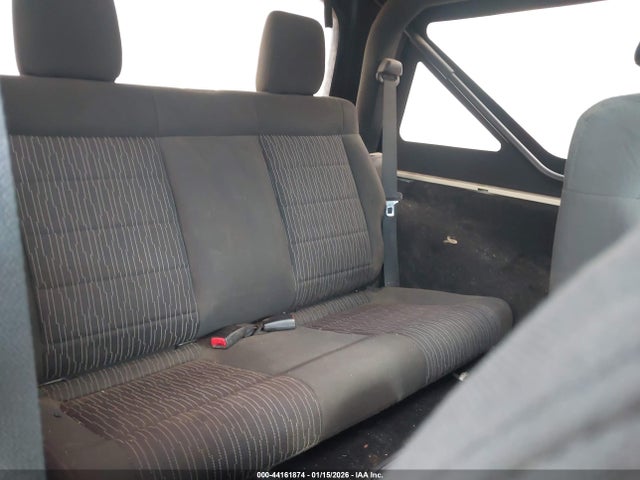 2011 Jeep Wrangler Sport მანქანა იყიდება აუქციონზე, vin: 1J4AA2D12BL591542, აუქციონის ნომერი: 44161874