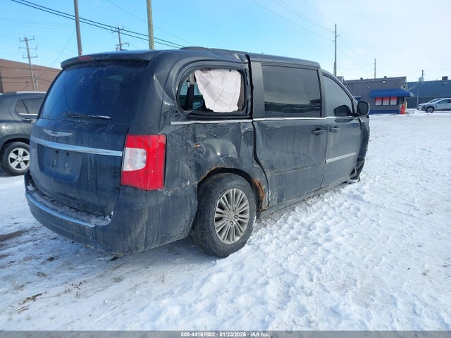 2015 CHRYSLER TOWN & COUNTRY 2C4RC1CGXFR519388 Photo 3