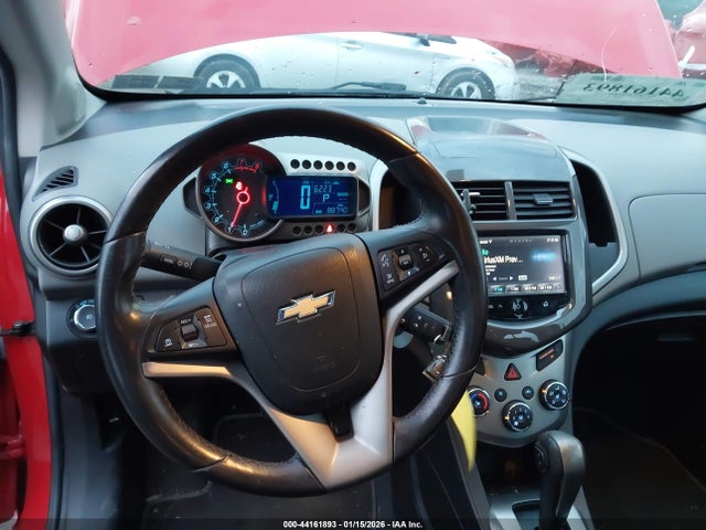 Chevrolet Sonic Ltz Auto 2015 1G1JE6SB7F4205641 Image 16