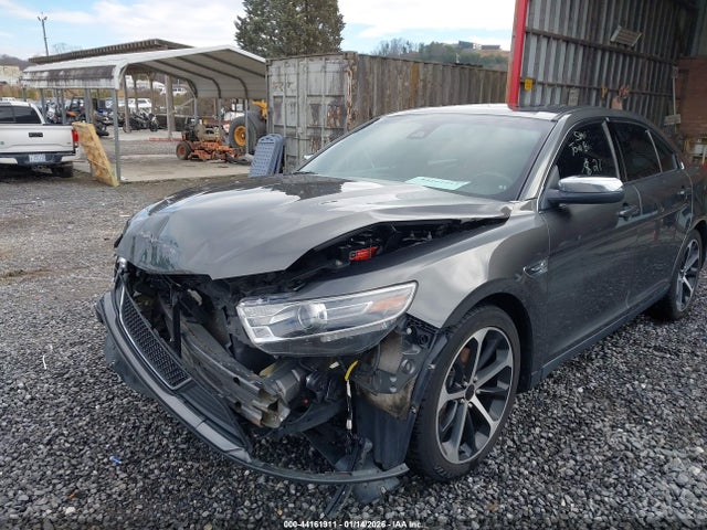 1FAHP2F86GG100070 Ford Taurus Limited