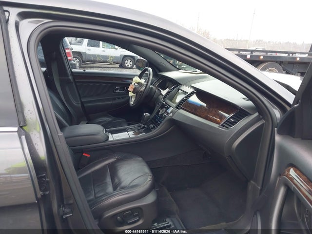 1FAHP2F86GG100070 Ford Taurus Limited