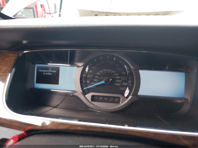 1FAHP2F86GG100070 Ford Taurus Limited