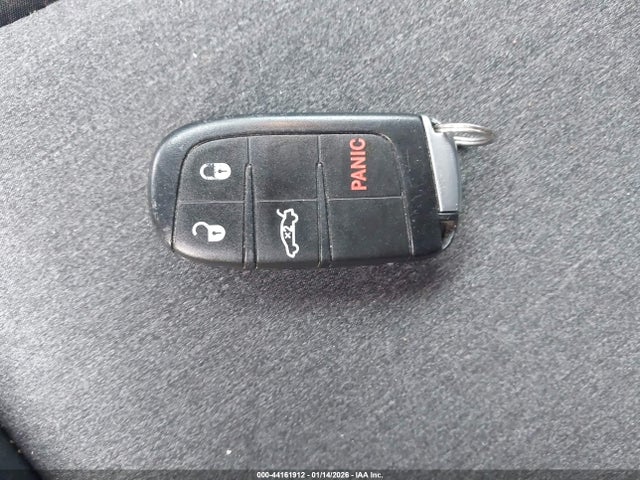 2C3CCAAGXLH209353 Chrysler 300 Touring