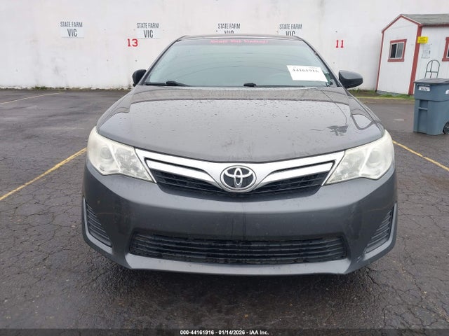 4T4BF1FK1ER349210 Toyota CAMRY LE