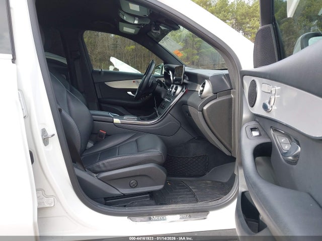 2020 MERCEDES-BENZ GLC 300 W1N0G8DB5LF784322 Photo 4