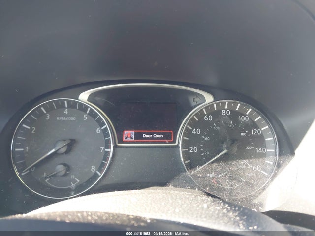 44161953 :رقم المزاد ، 5N1DR2MN5JC621156 vin ، 2018 Nissan Pathfinder Sl مزاد بيع