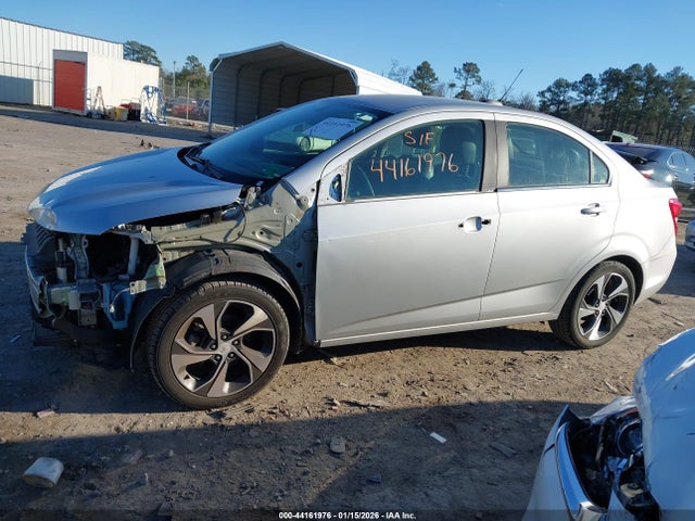 1G1JF5SB5J4132284 Chevrolet Sonic Premier Auto