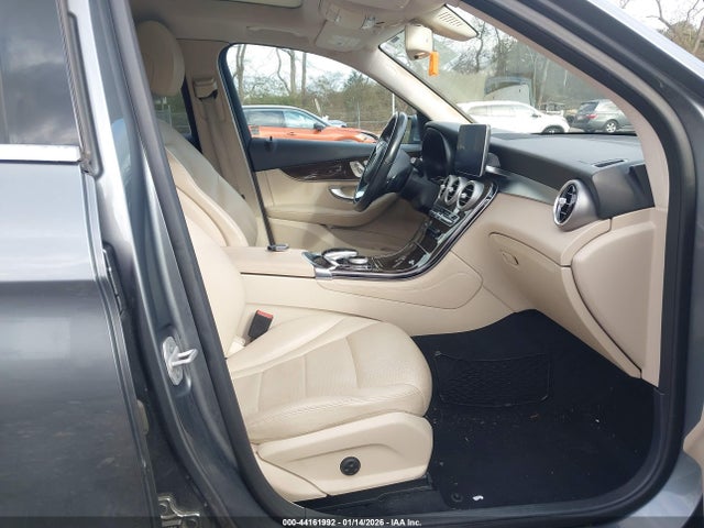 Mercedes-Benz GLC 300 2016 WDC0G4JB2GF025793 Image 5