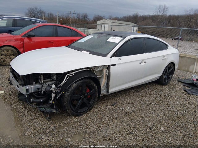 2024 AUDI A5 SPORTBACK WAUFACF58RA098551 Photo 1