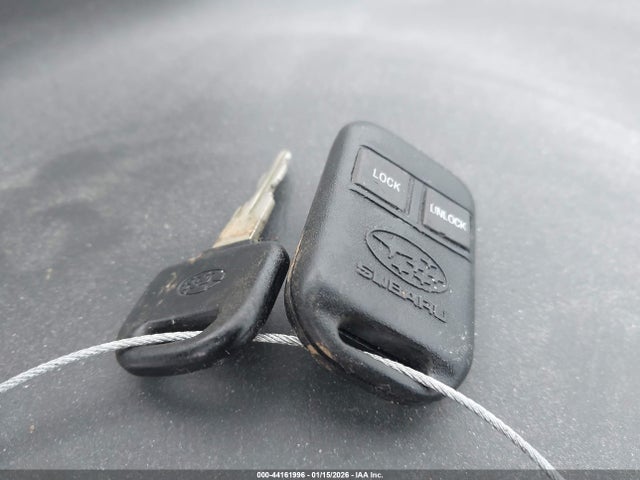 44161996 :رقم المزاد ، JF1GF4859YG800437 vin ، 2000 Subaru Outback مزاد بيع