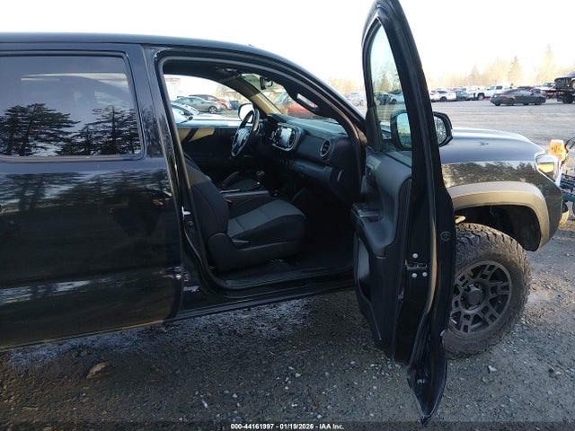 3TMCZ5AN0MM396492 Toyota Tacoma Trd Off-road