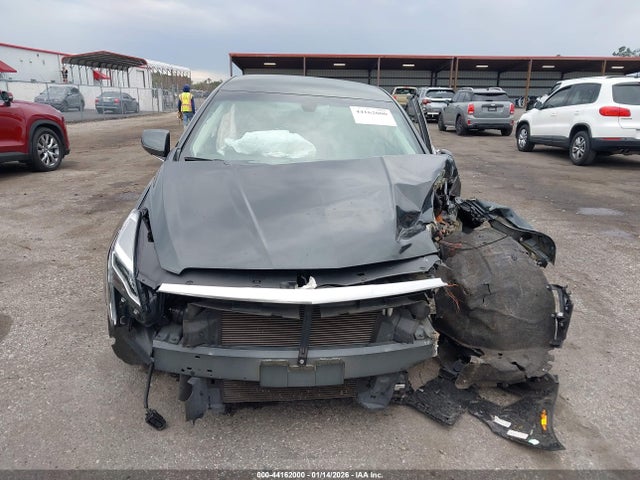 Продажа на аукционе авто 2019 Cadillac Xts Luxury, vin: 2G61M5S33K9136115, номер лота: 44162000