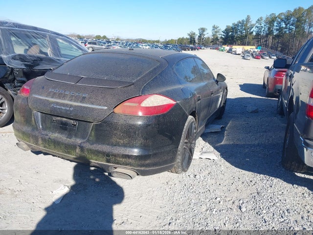 2011 PORSCHE PANAMERA WP0AA2A7XBL010898 Photo 3