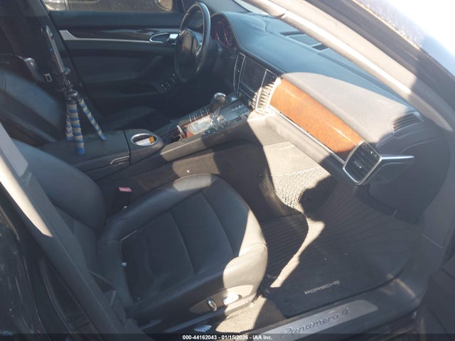 2011 PORSCHE PANAMERA WP0AA2A7XBL010898 Photo 4