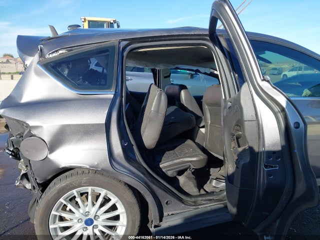 2013 Ford C-max Energi Sel მანქანა იყიდება აუქციონზე, vin: 1FADP5CU8DL550274, აუქციონის ნომერი: 44162061