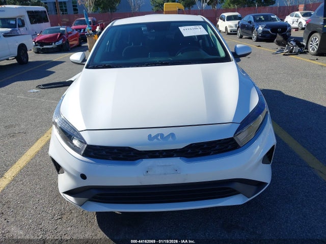 3KPF24AD0RE771589 KIA Forte Lxs