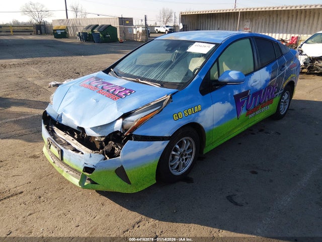 JTDKARFU1J3057022 Toyota Prius Three