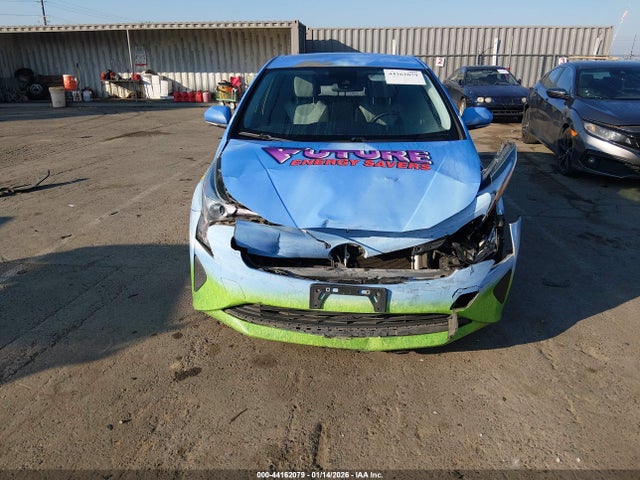 JTDKARFU1J3057022 Toyota Prius Three