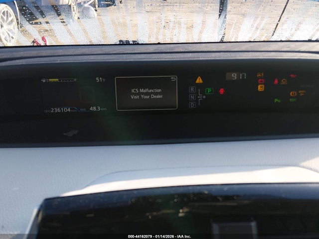 JTDKARFU1J3057022 Toyota Prius Three