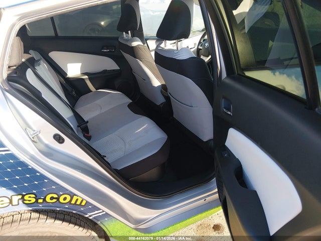 JTDKARFU1J3057022 Toyota Prius Three