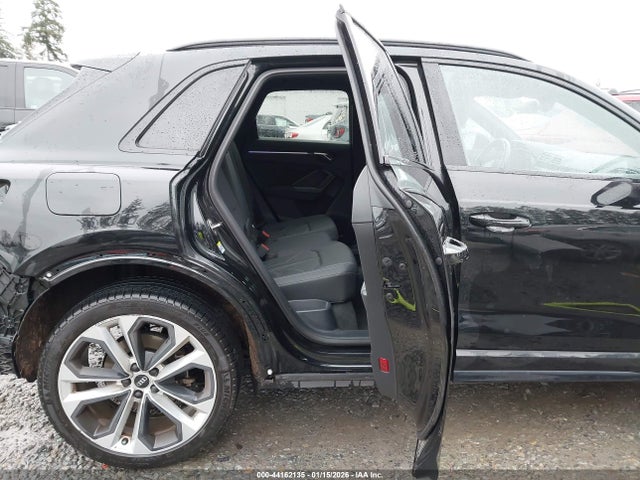 WA1EECF34M1110280 Audi Q3 Premium Plus 45 Tfsi S Line Quattro Tiptronic