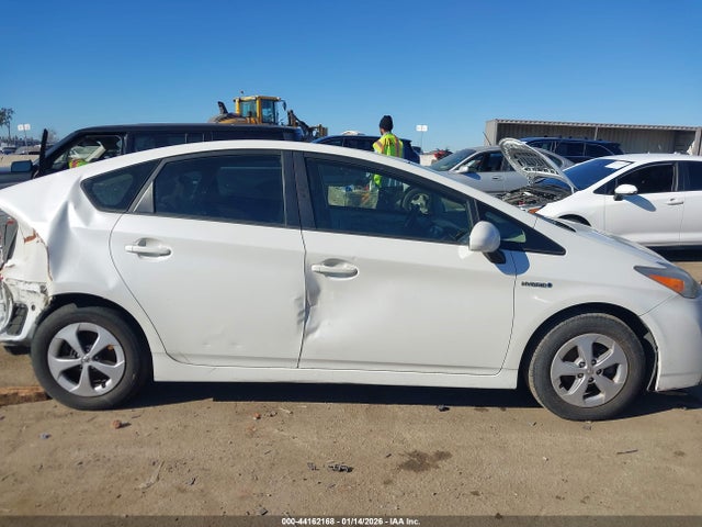 Toyota Prius Two 2015 JTDKN3DU0F1949558 Image 14