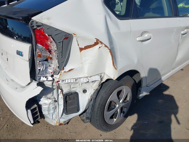 Toyota Prius Two 2015 JTDKN3DU0F1949558 Image 6
