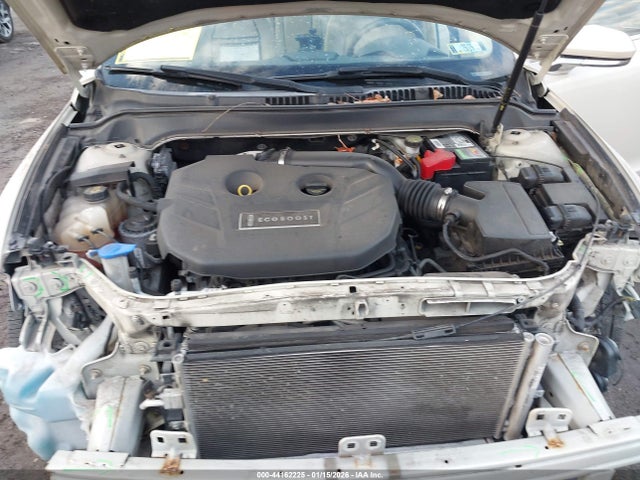 3LN6L2G93ER808038 Lincoln MKZ