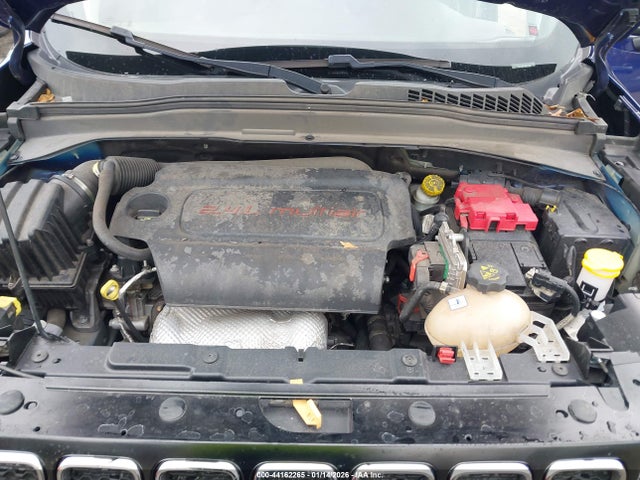 2021 JEEP RENEGADE ZACNJCBBXMPM41182 Photo 9