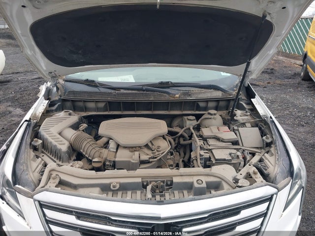 2017 CADILLAC XT5 1GYKNBRS6HZ309788 Photo 9