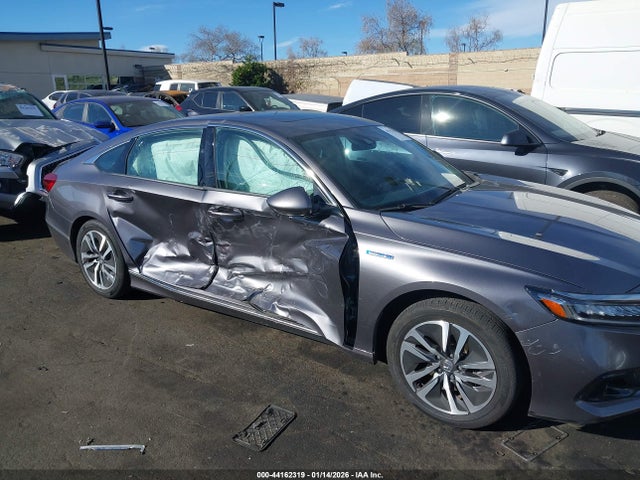 1HGCV3F44MA008145 Honda Accord Hybrid Ex