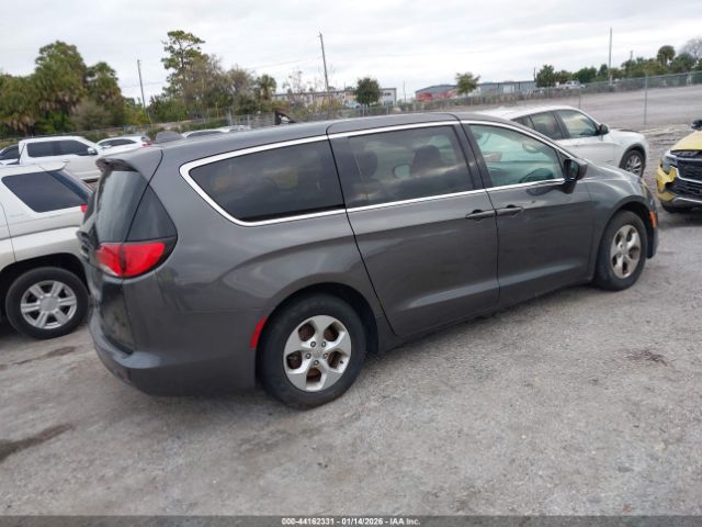 2017 CHRYSLER PACIFICA 2C4RC1CG7HR521702 Photo 3