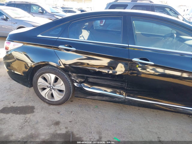 Hyundai Sonata Hybrid Limited 2014 KMHEC4A41EA106699 Image 6