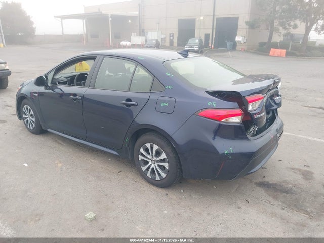 JTDEBRBE3LJ016415 Toyota COROLLA LE