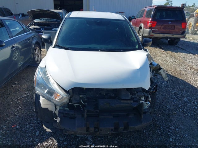3N1CP5BV6LL535598 Nissan Kicks S Xtronic Cvt