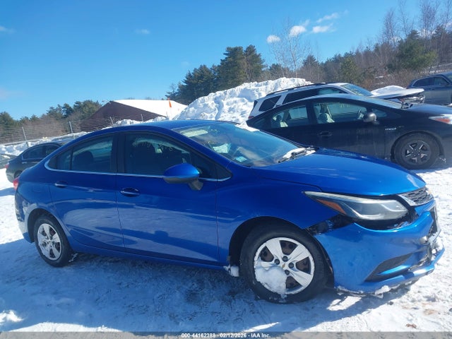 1G1BE5SM9J7176022 Chevrolet Cruze Lt Auto