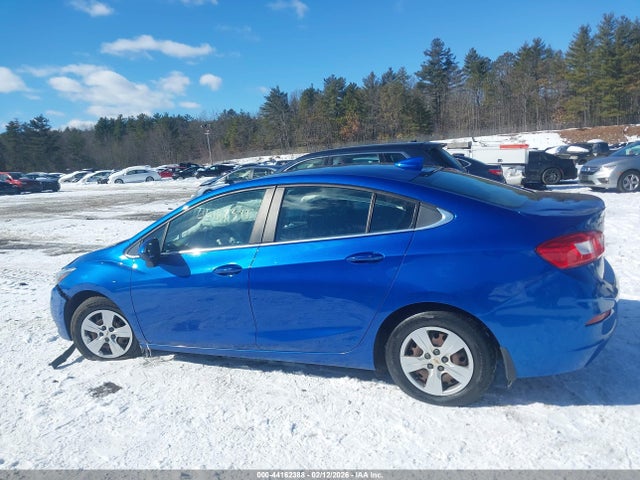 1G1BE5SM9J7176022 Chevrolet Cruze Lt Auto