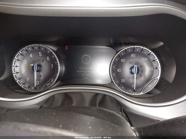 2022 Chrysler Pacifica Touring მანქანა იყიდება აუქციონზე, vin: 2C4RC1FG2NR185397, აუქციონის ნომერი: 44162508