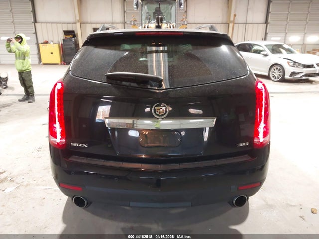 2015 Cadillac Srx Performance Collection მანქანა იყიდება აუქციონზე, vin: 3GYFNCE33FS627769, აუქციონის ნომერი: 44162518
